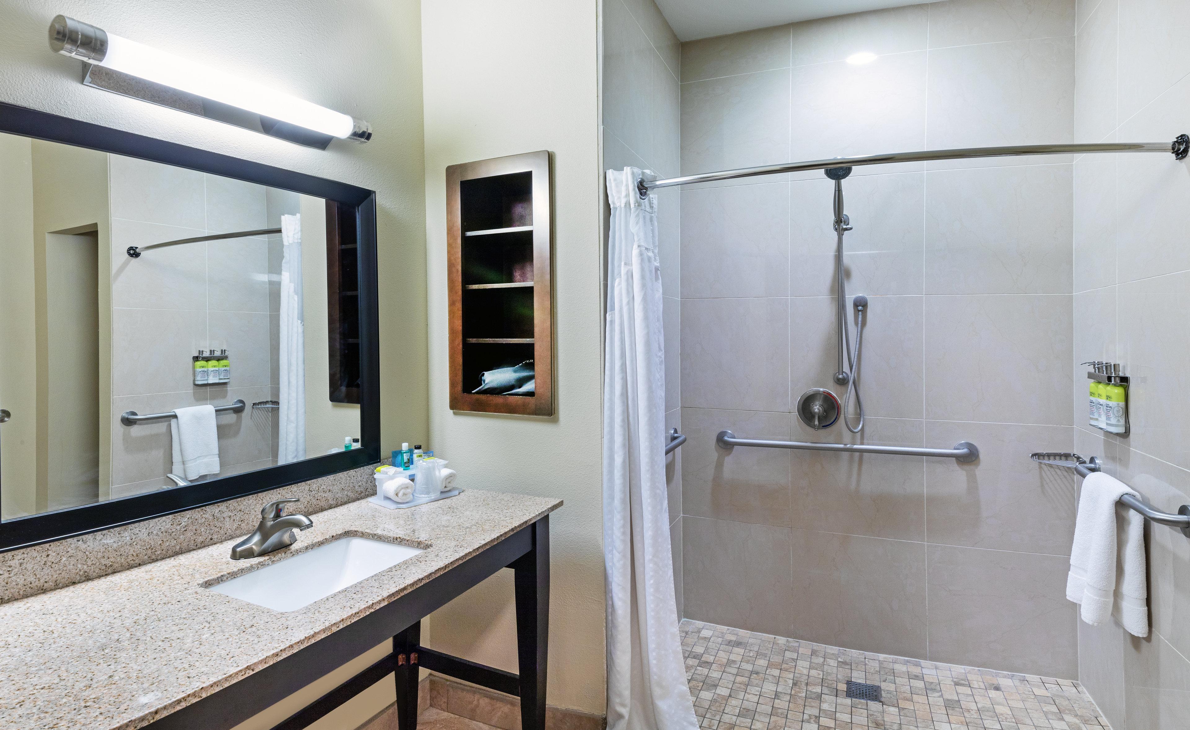 Holiday Inn Express Hotel & Suites Floresville By Ihg Екстериор снимка
