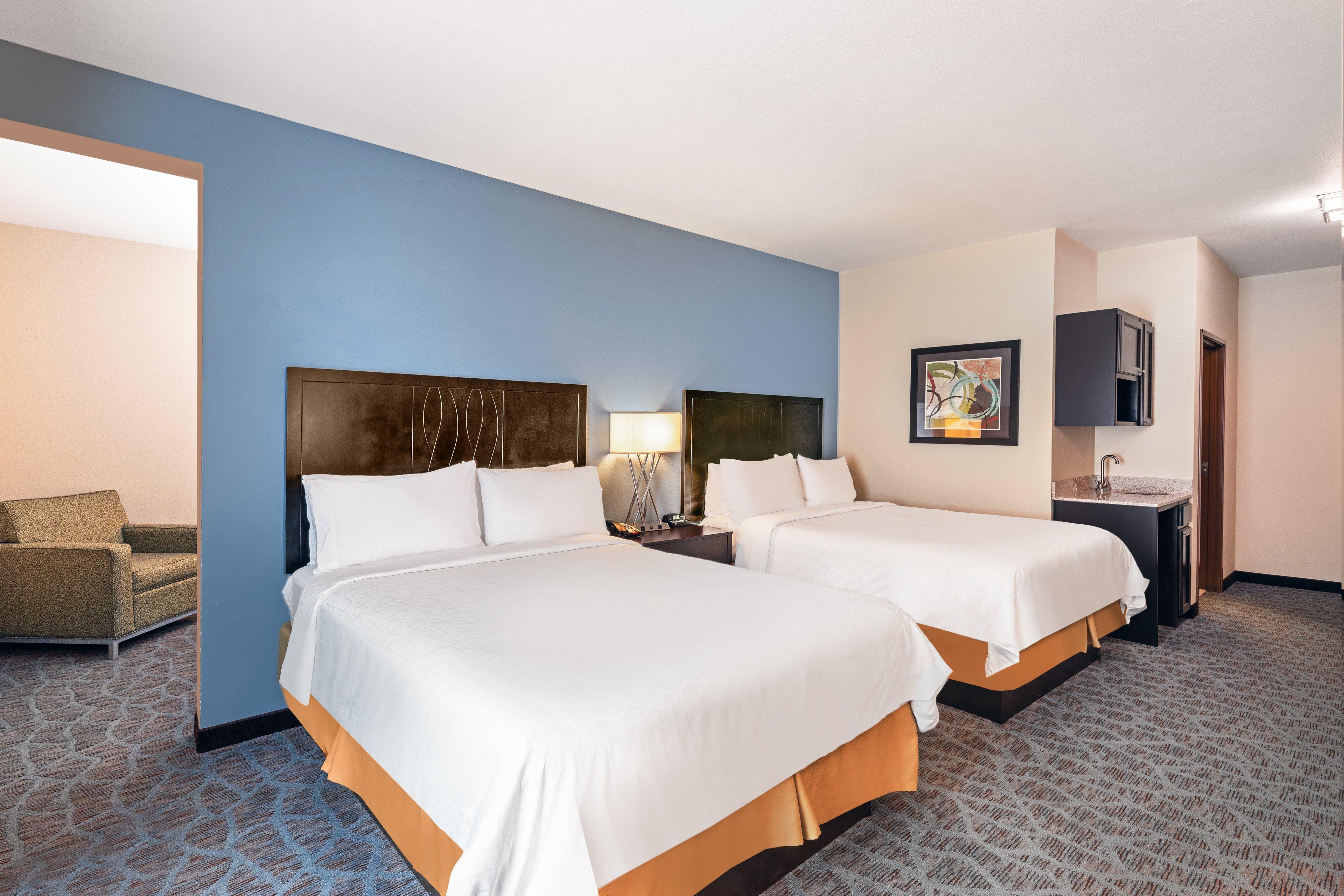 Holiday Inn Express Hotel & Suites Floresville By Ihg Екстериор снимка
