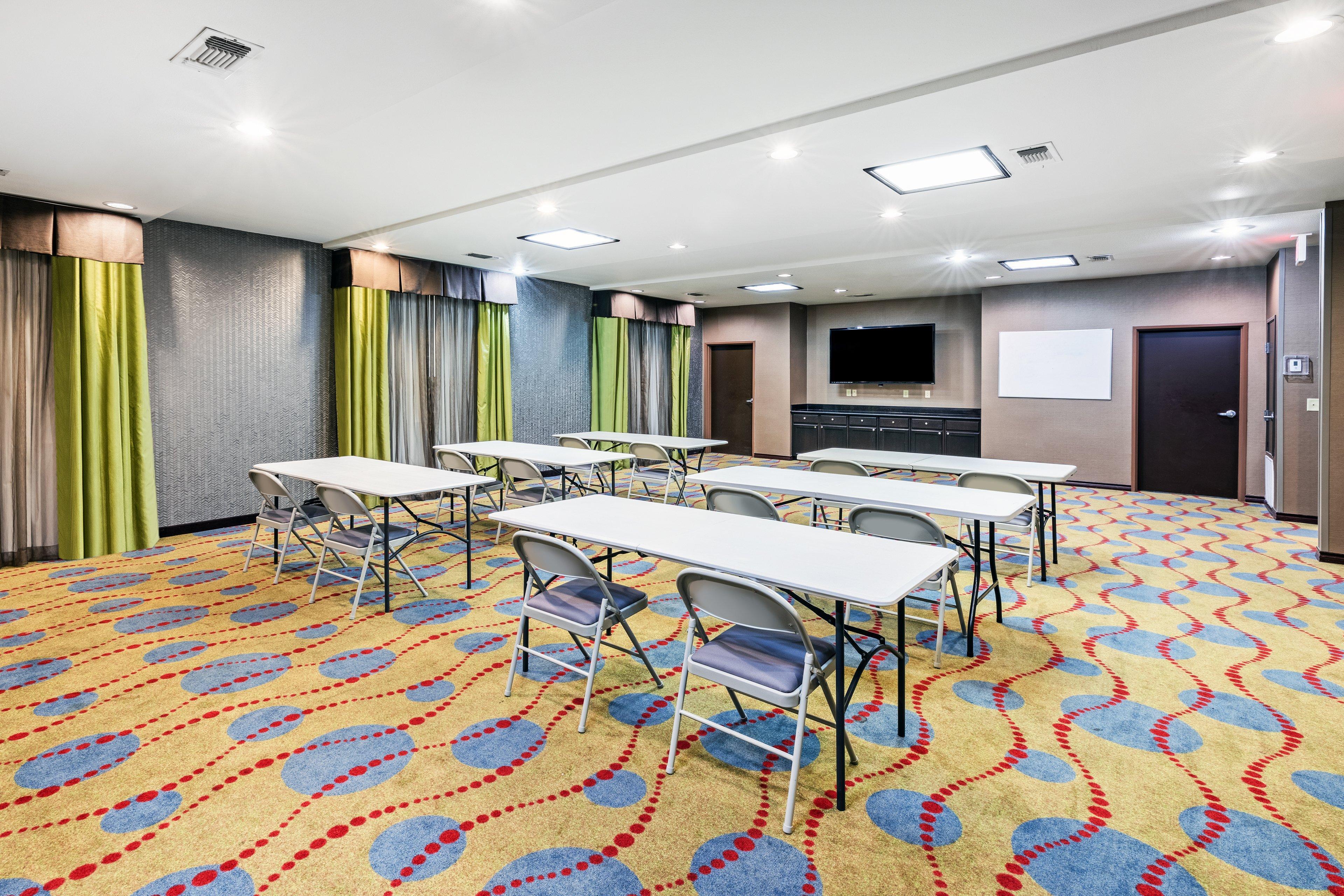 Holiday Inn Express Hotel & Suites Floresville By Ihg Екстериор снимка